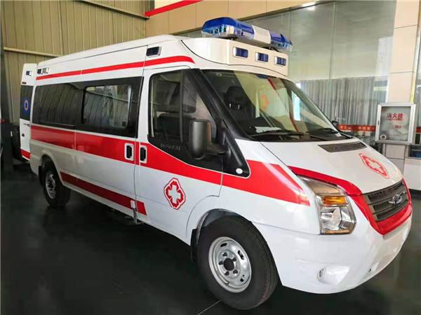 赤壁市福特V362救护车